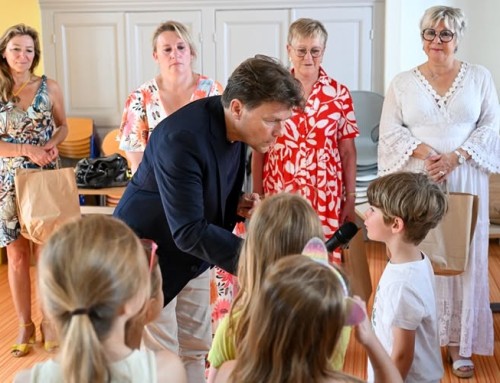 Distribution des kits scolaires par les élus

À l’occasion des fêtes d’écoles, l…